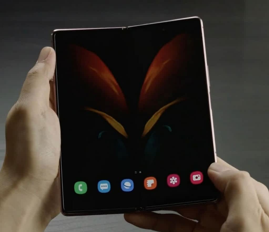 Samsung Galaxy Z Fold 2, Screens